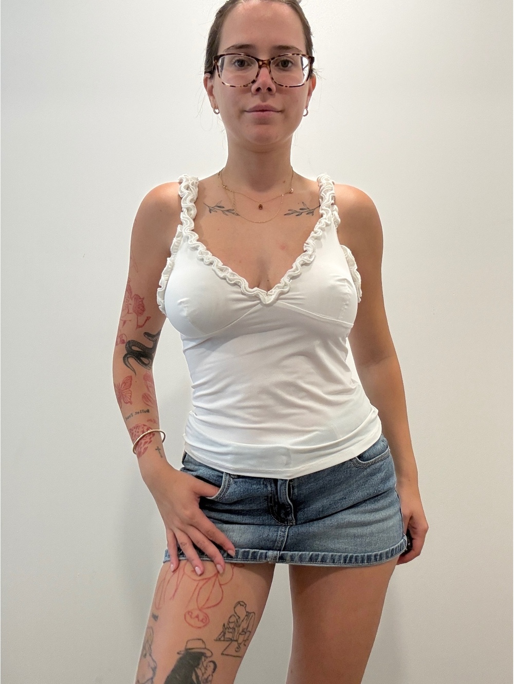 Ruffled white cami tank top